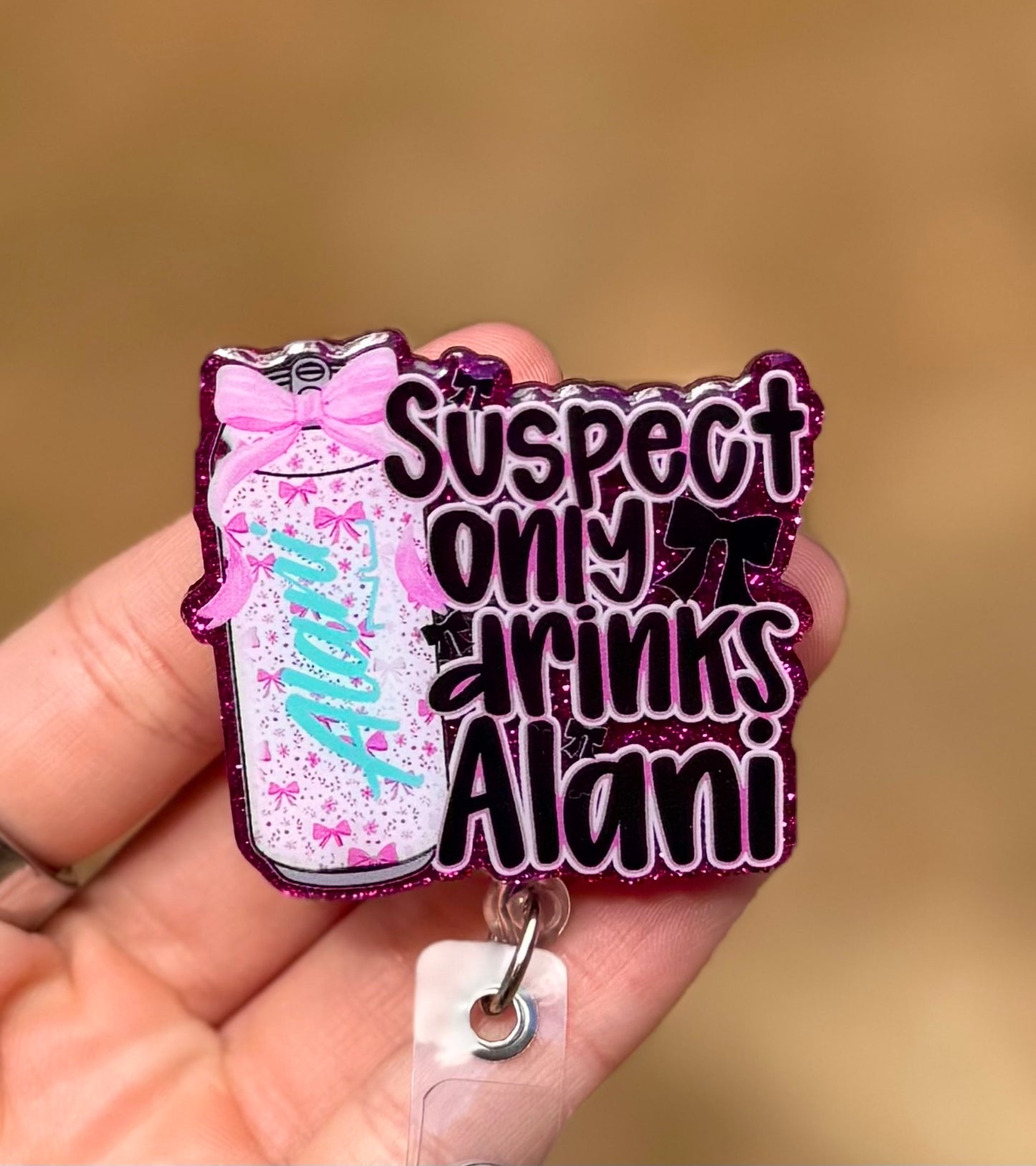Alanı Glitter Badge Reel