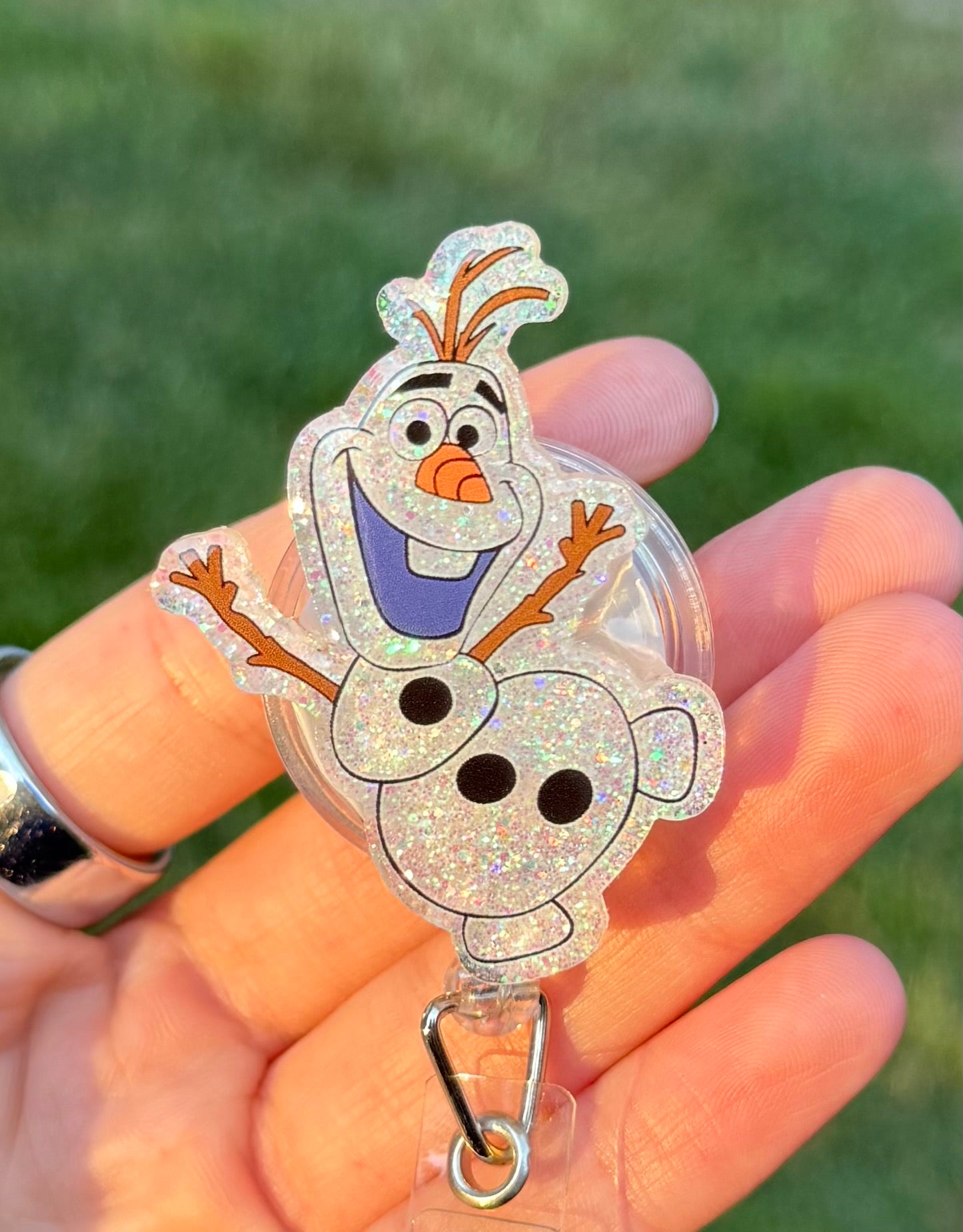 Olaf Glitter Badge Reel
