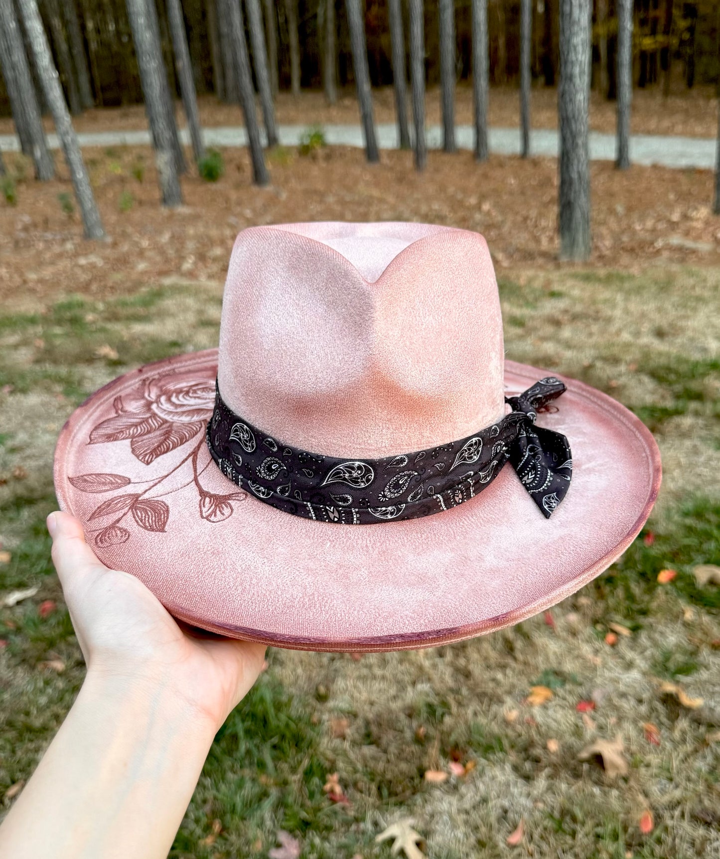 Hand Burned Suede Custom Rose Heart MEDIUM Cowgirl Hat
