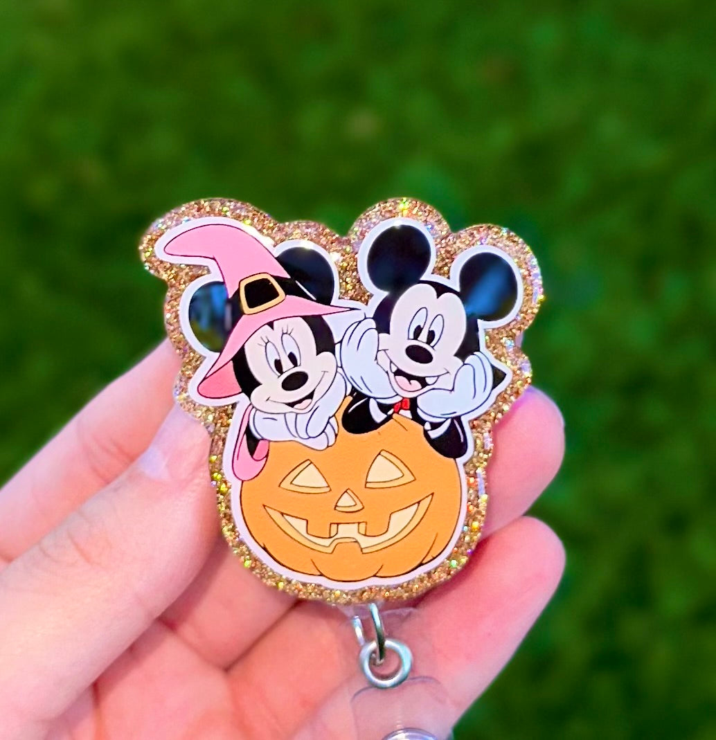 Minnie & Mickey Lantern Retractable Badge Reel