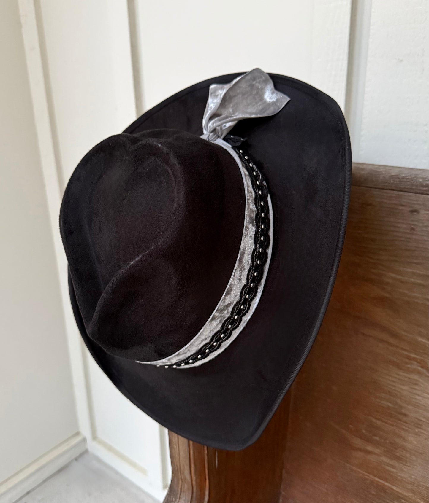 Hand Painted Turquoise Concho MEDIUM Cowgirl Hat